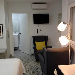 San Lorenzo Studio Apartment
